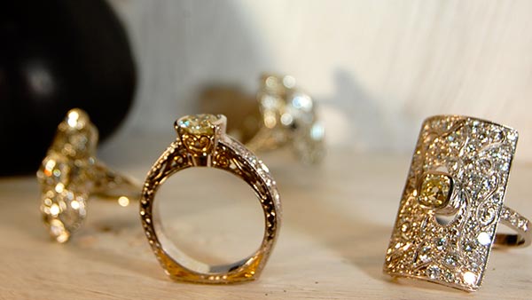How To Clean Jewelry – Design One Jewelers
